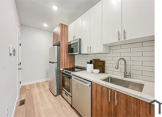 Building Photo - 4217 Mantua Ave