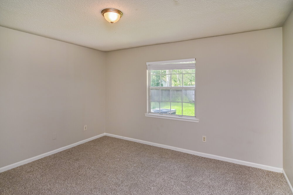 Building Photo - 4359 Hollygate Dr