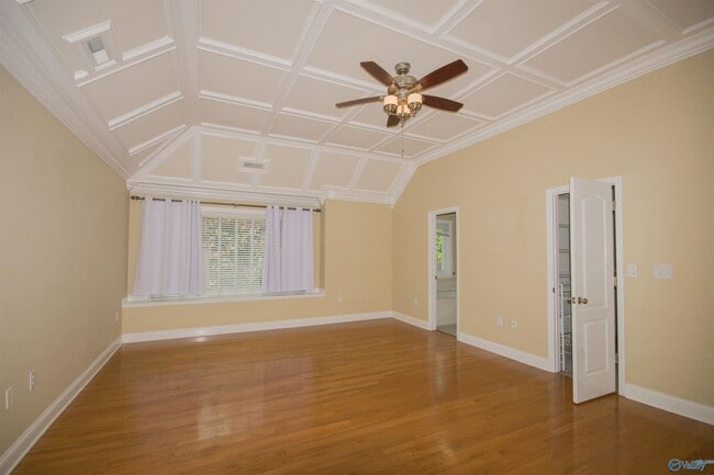 Building Photo - 104 Lancaster Ct SW