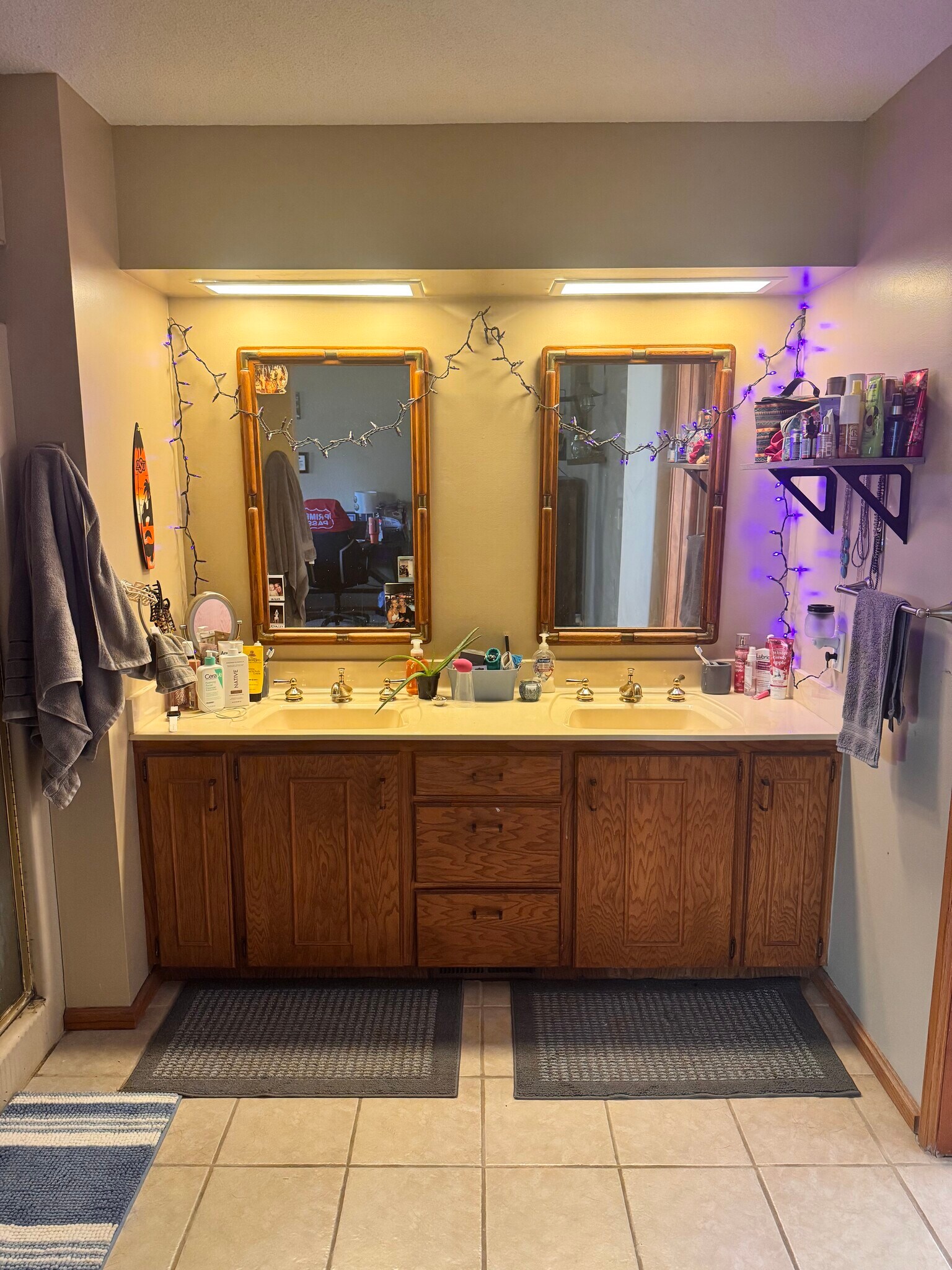 Master bath - 107 S Abbey Ln