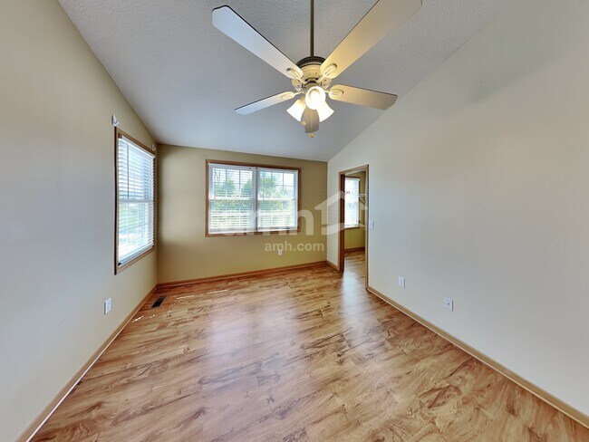Building Photo - 2395 Featherwood Drive