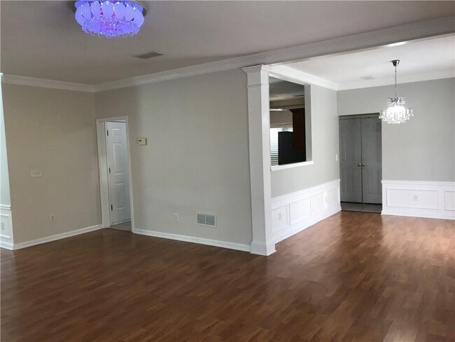 Building Photo - 6135 Pattingham Dr