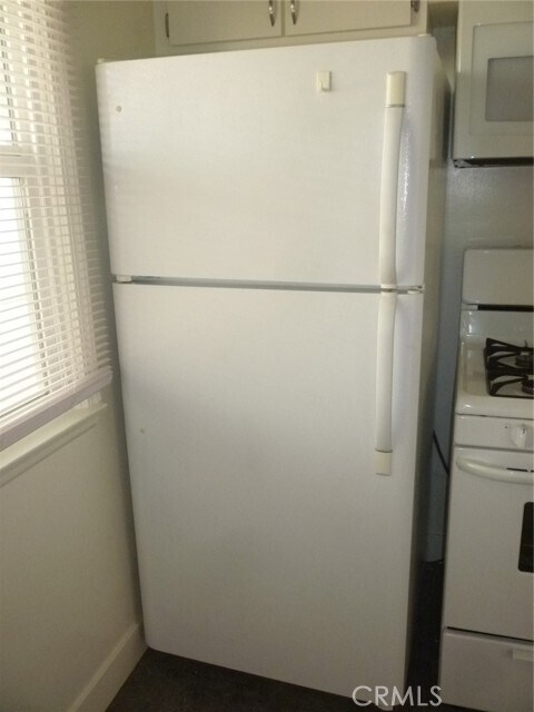 Building Photo - 712 Sartori Ave