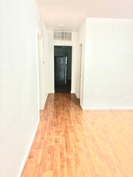 Hallway - 261 Ridge St
