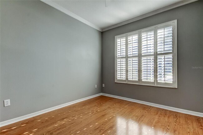 Building Photo - 9002 Spring Garden Way