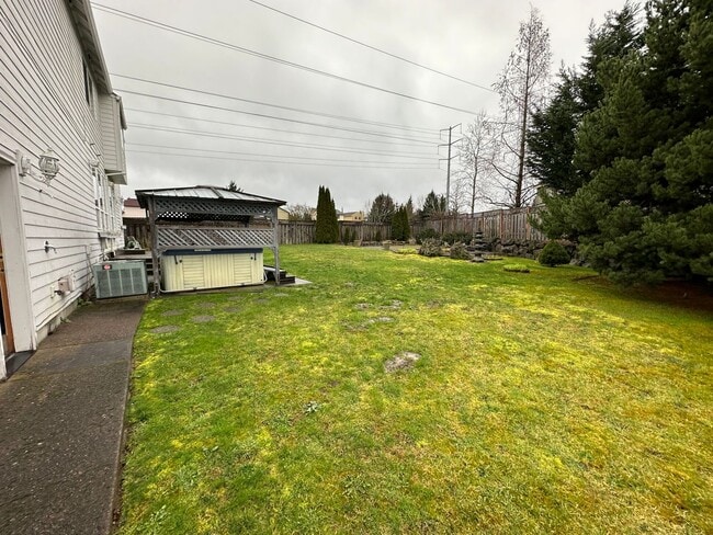Building Photo - 16450 NW Audrey Dr