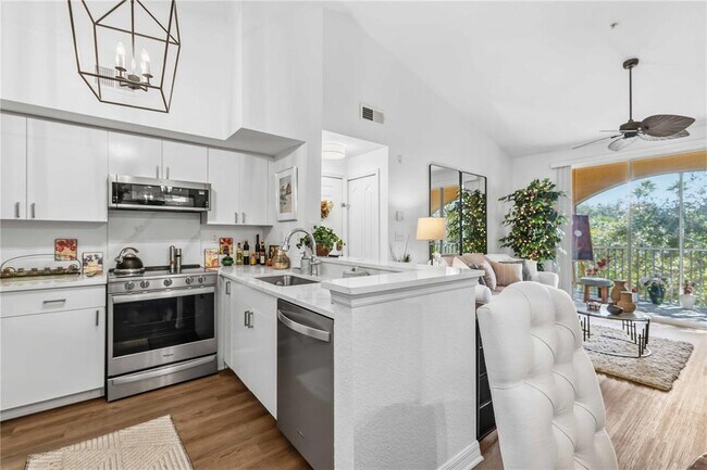 Building Photo - 4110 Central Sarasota Pkwy