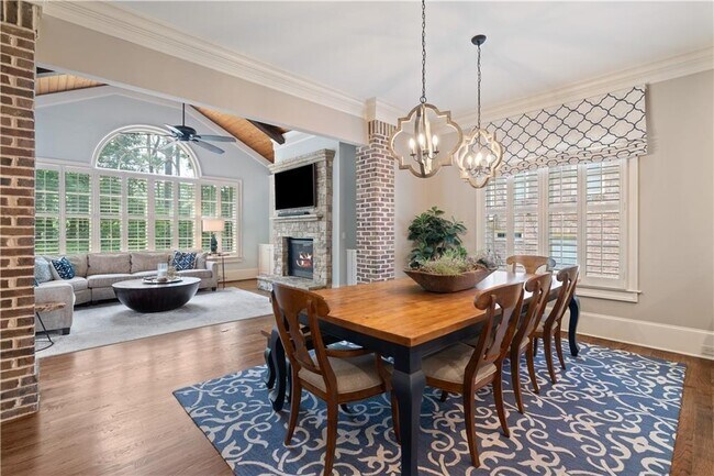 Building Photo - 6327 Howell Cobb Ct