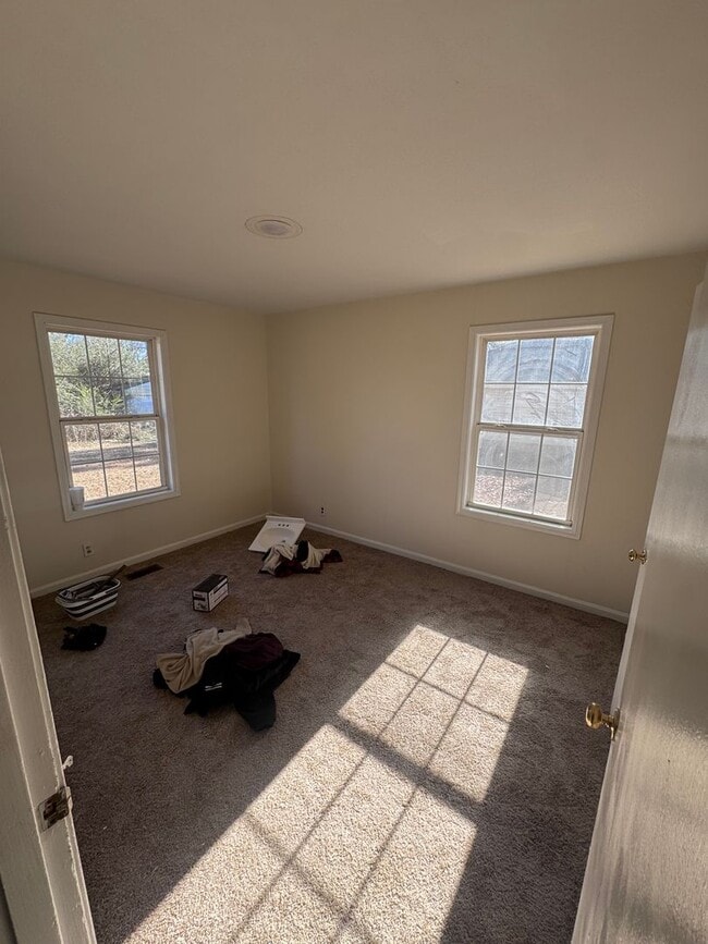 Building Photo - 3521 65th Ave