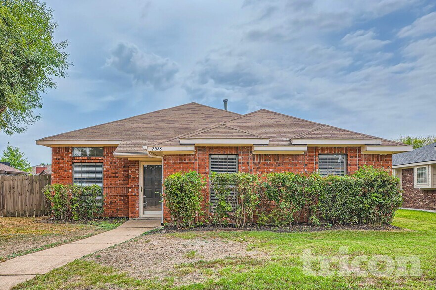Building Photo - 2528 Widgeon Way