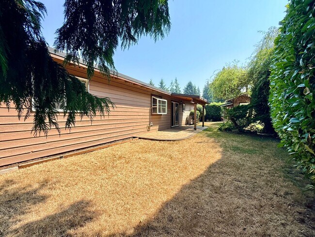 Building Photo - Updated 3BR Rambler | RV/Boat Parking | Gardener’s Backyard