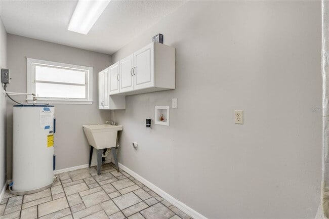 Building Photo - 3178 Maple Run
