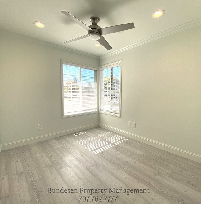 Building Photo - 1702 Algol Ct