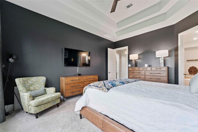 Building Photo - Beautiful Home in Sienna