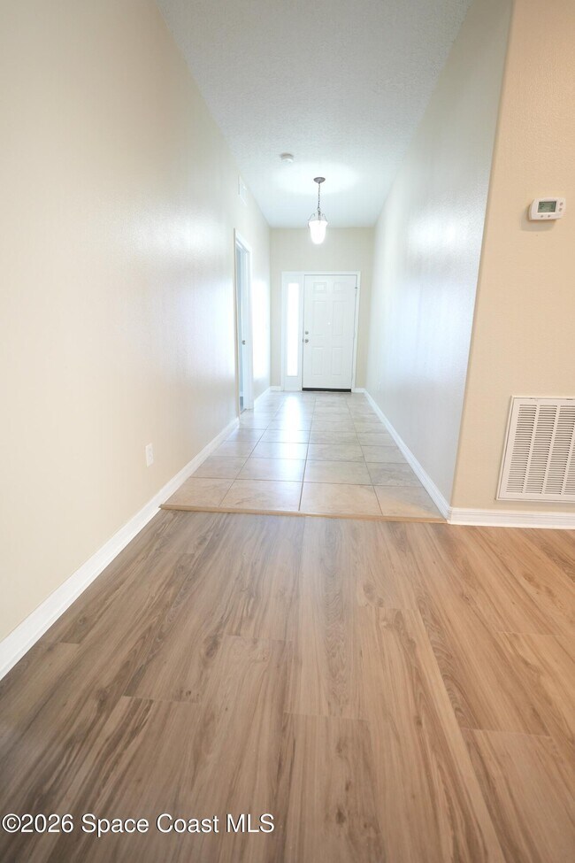 Building Photo - 3882 Manitoba Way