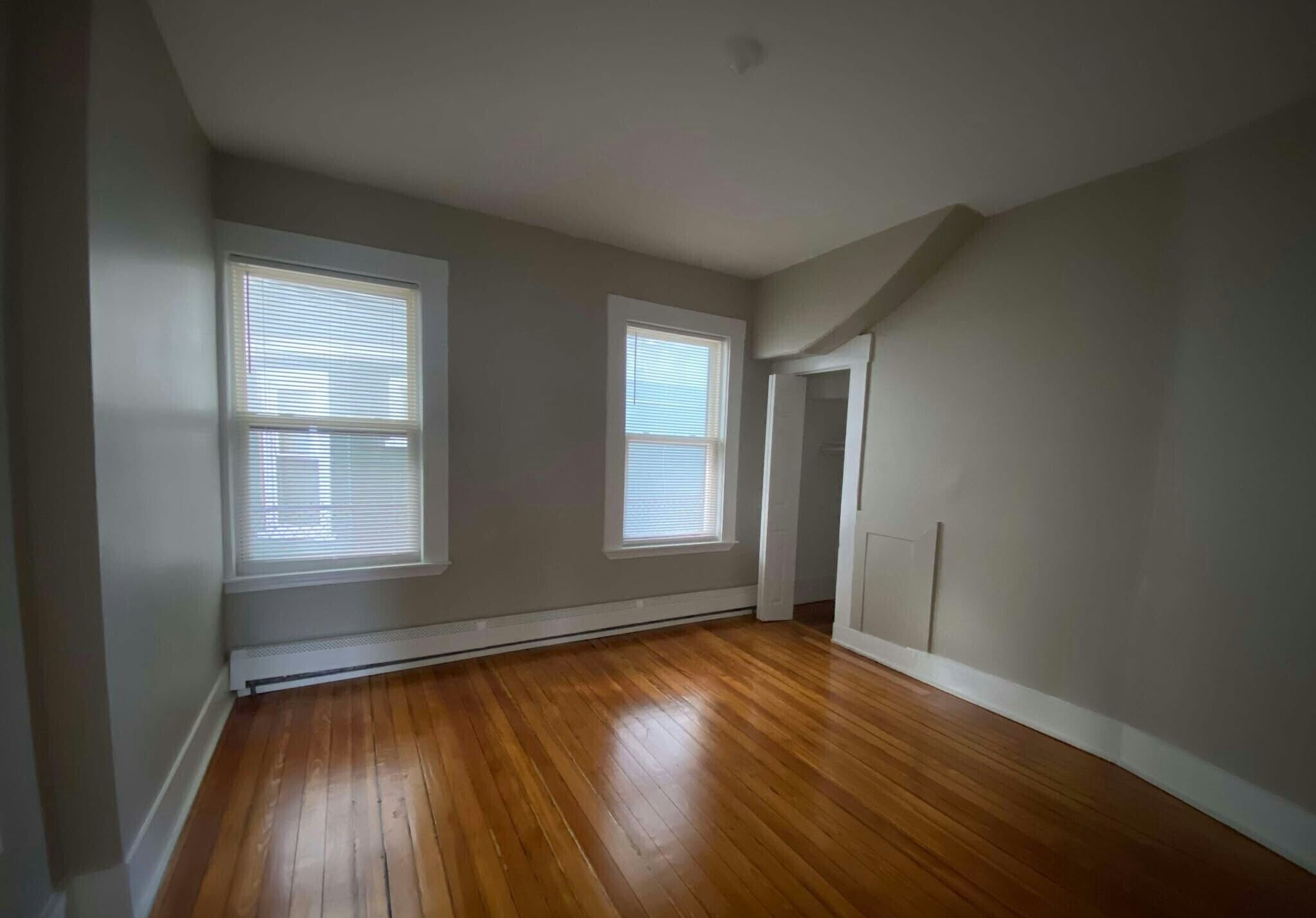 Building Photo - 6 Bowdoin St