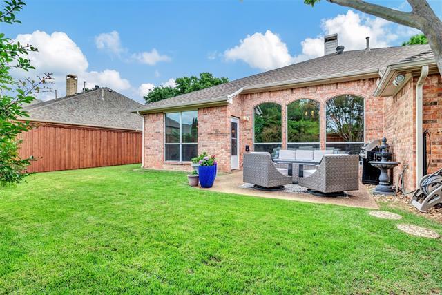 Building Photo - 4421 Oak Knoll Dr