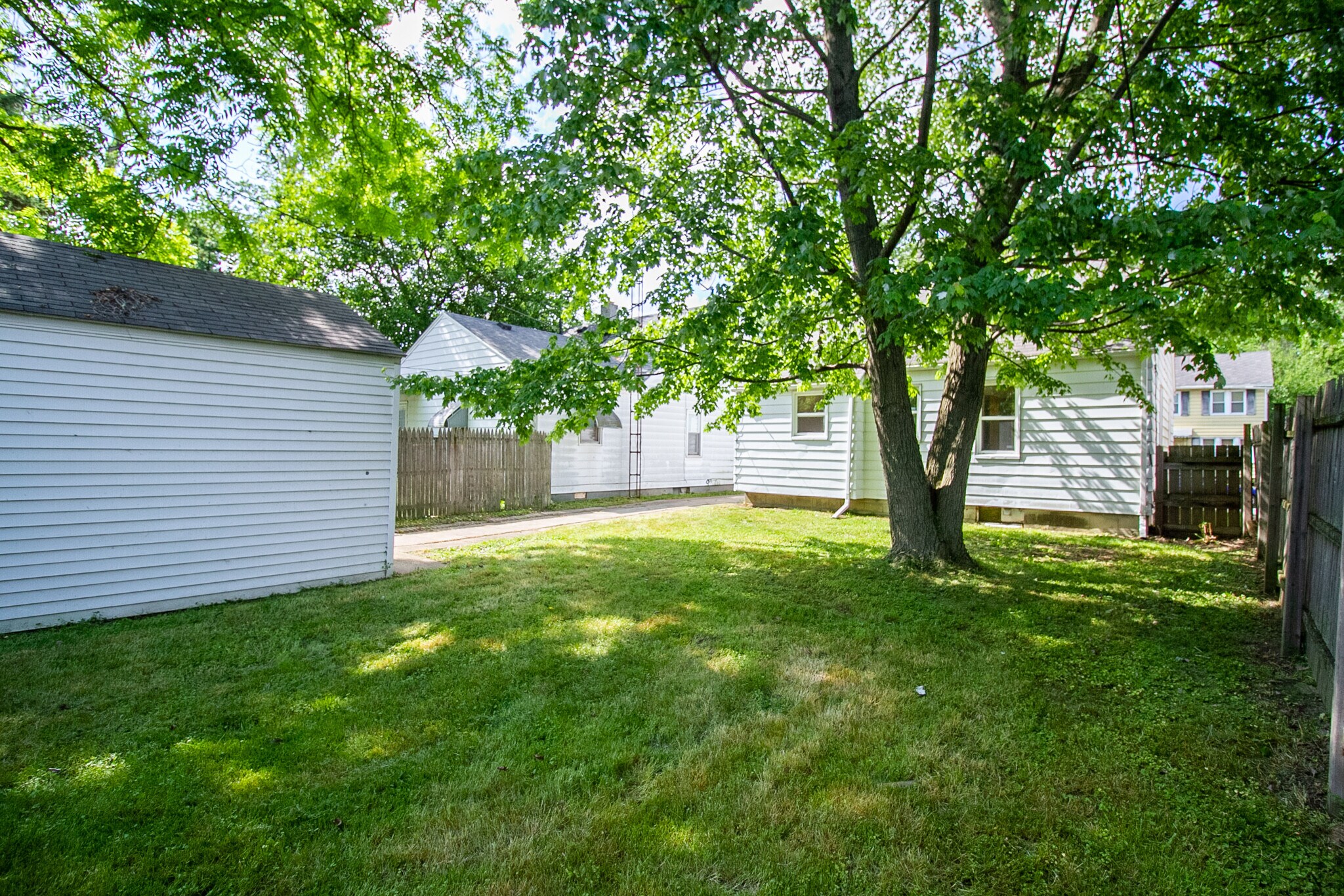 Building Photo - 1823 Marlow Rd