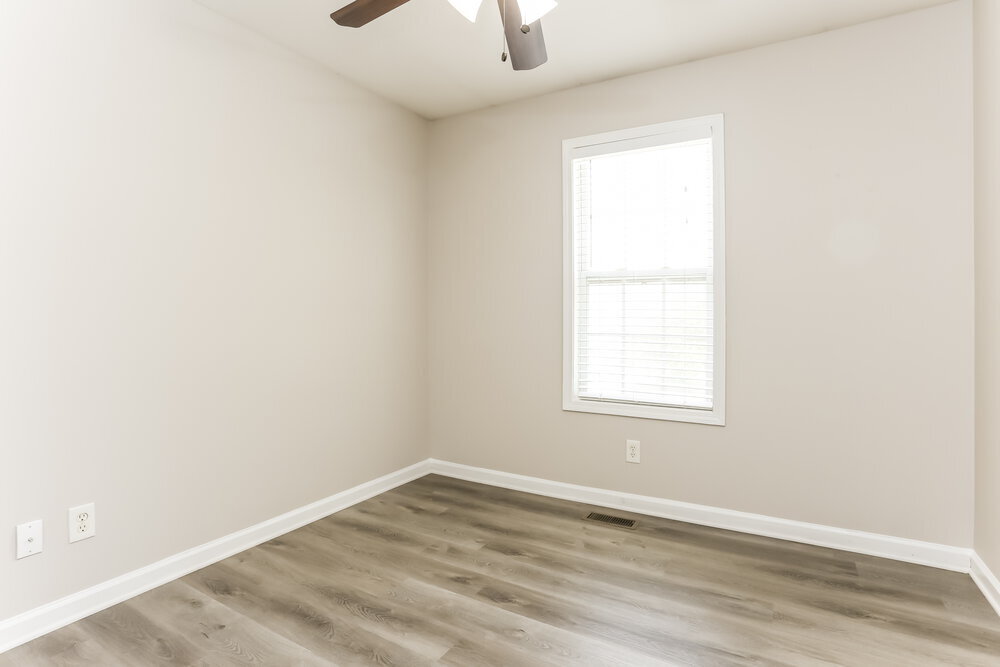 Building Photo - 7823 Cambridge Dr