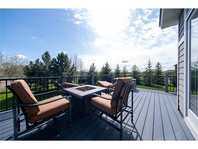 Building Photo - 6531 Century Ln