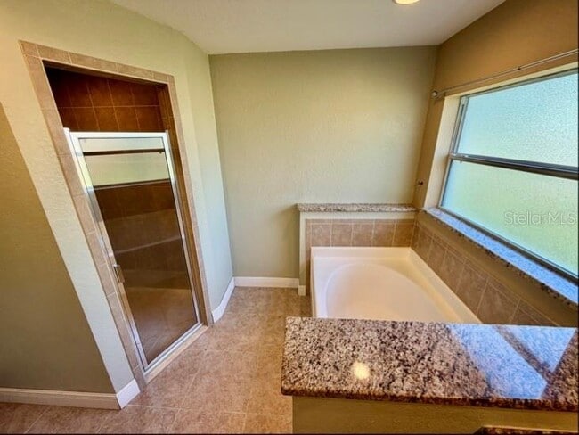 Building Photo - 1542 Saddlehorn Dr