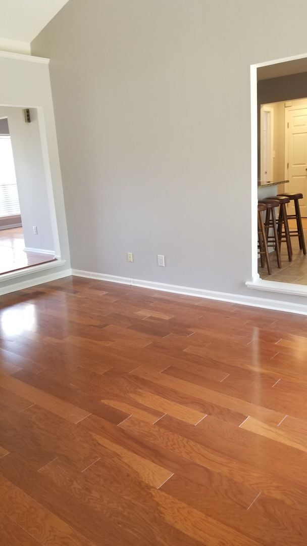 Building Photo - 3bd 2 bath Asbury Hill