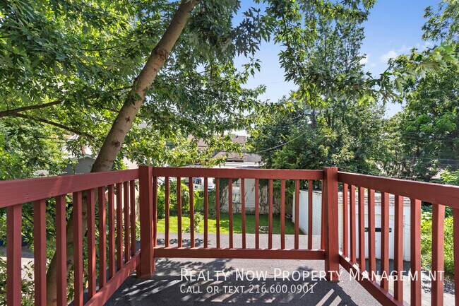 Building Photo - 3276 Tullamore Rd