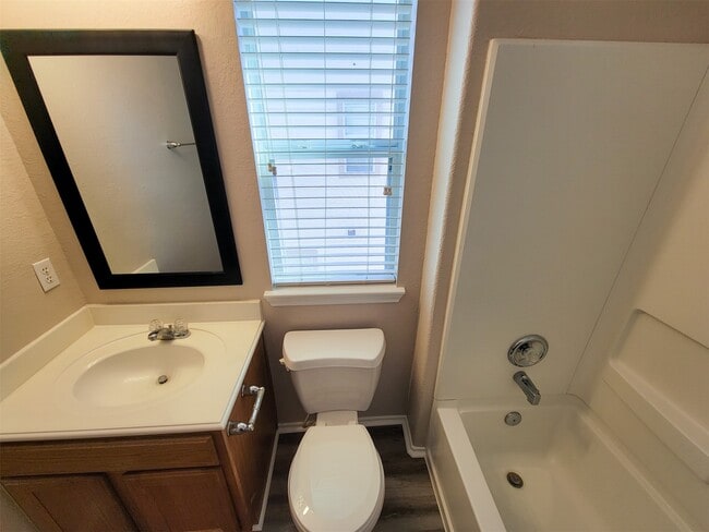 Building Photo - 16823 Libson Falls Dr