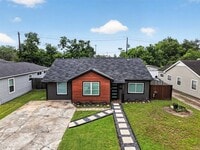 Building Photo - 3863 Arbor St