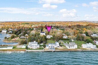 Building Photo - 355 Midway Rd