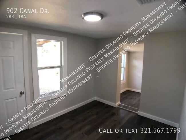 Building Photo - 902 Canal Dr
