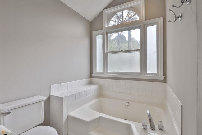 Building Photo - 503 Caxton Ct