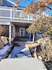 Building Photo - 1084 E 3400 N