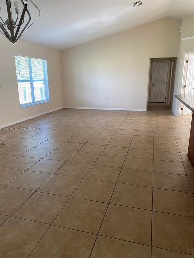 Building Photo - 13755 SW 48th Ct