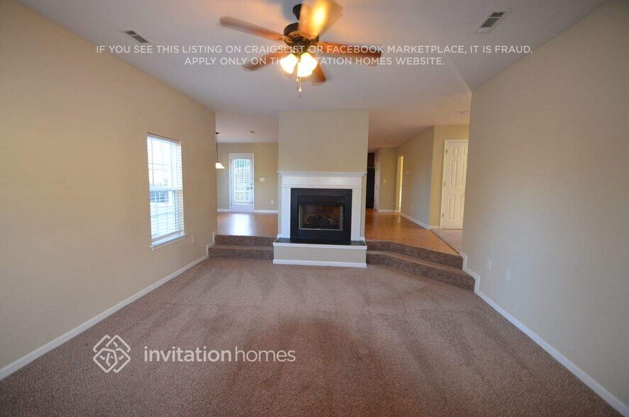 Building Photo - 183 Madelia Pl