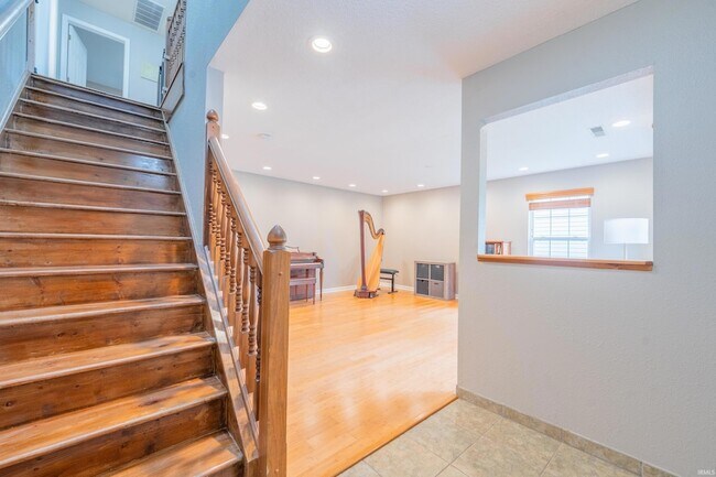 Building Photo - 3843 S McDougal St