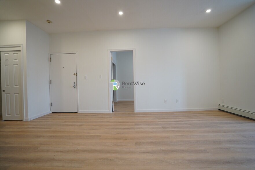 Building Photo - 521 Massachusetts Ave