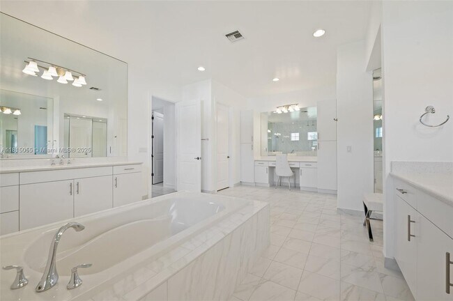 Building Photo - 5292 S Sterling Ranch Cir
