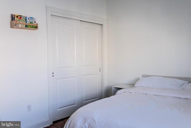 Building Photo - 2350 NJ-33