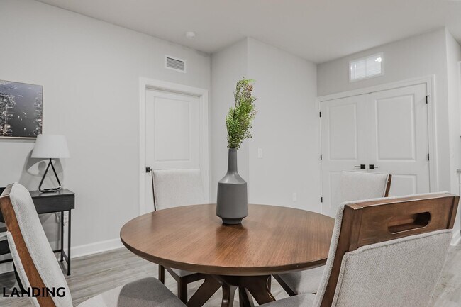 Building Photo - 5001 Willowgate Loop