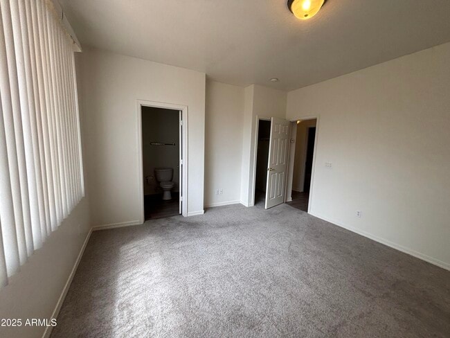 Building Photo - 1707 Arroyo Seco