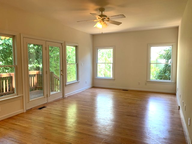 Building Photo - 311 Columbia Pl E