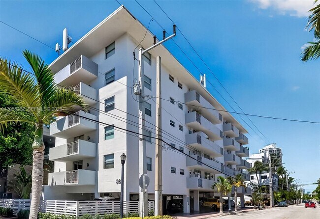 Building Photo - 360 Meridian Ave