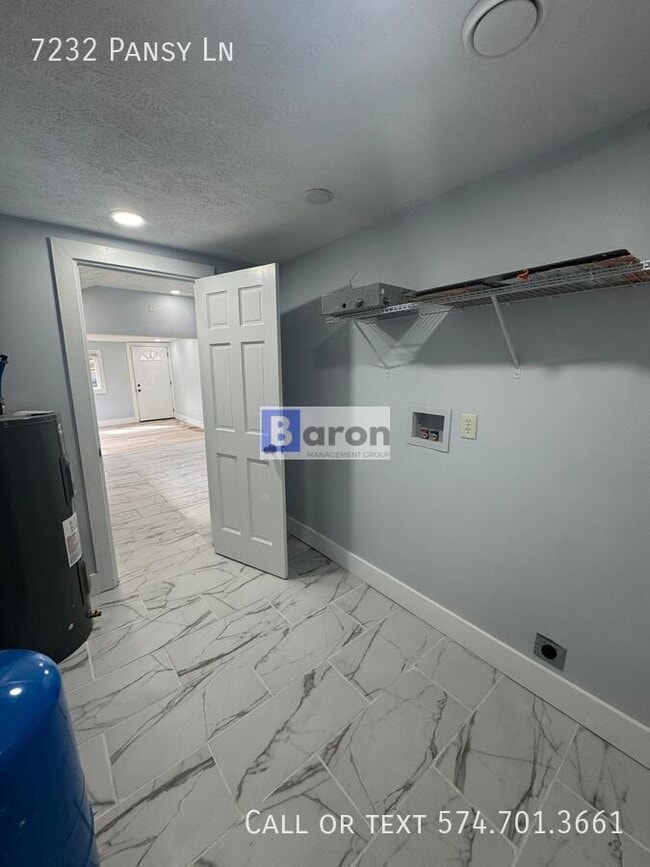 Building Photo - 7232 Pansy Ln