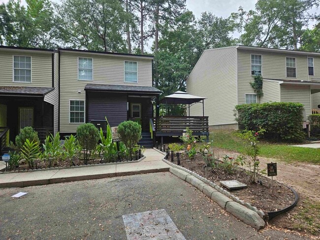 Primary Photo - 1332 Ocala Rd