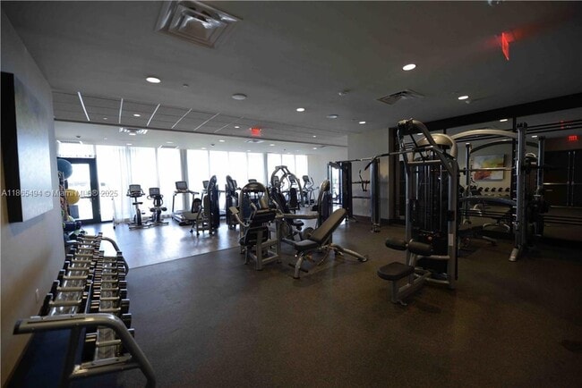 Building Photo - 5252 NW 85th Ave
