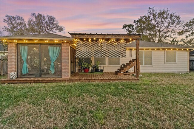 Building Photo - 17031 Pelorus Way