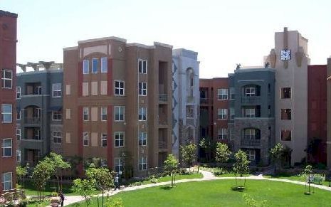 Primary Photo - Corner Unit at Manhattan!