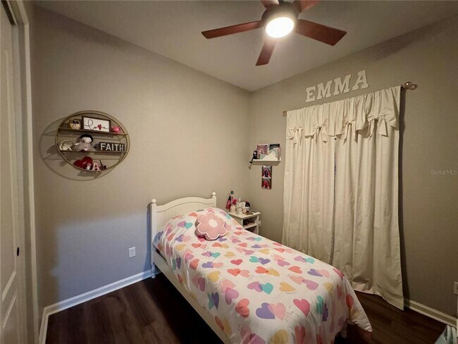 Building Photo - 6811 Helmsley Cir
