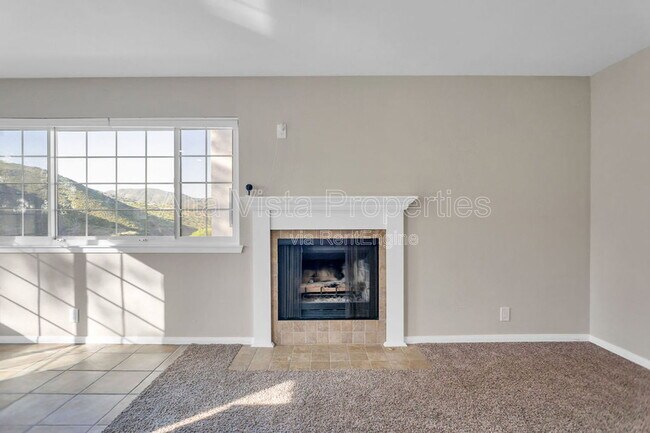 Building Photo - 7960 Mission Vista Dr